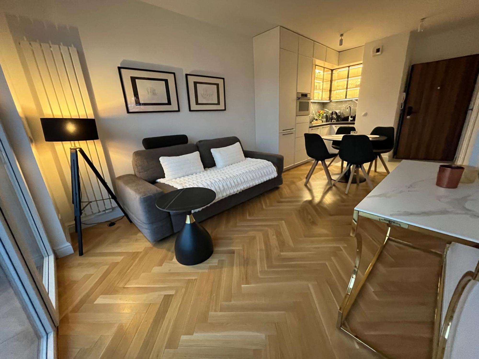 Appartement - Podskarbinska Warschau